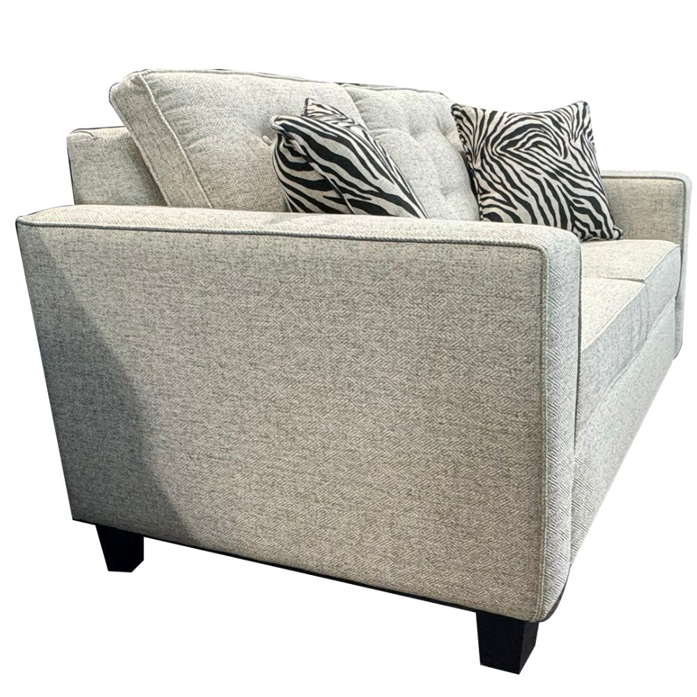 1305 - Loveseat